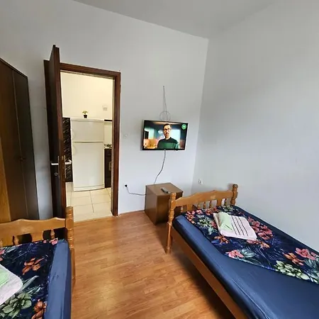 Apartment Sumar A8 Putnikovic